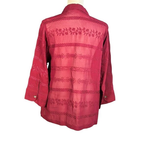 Chico's Blouse Size Large Red Sheer Button Down 3/4 Sleeves Embroidered Holiday - Picture 2 of 7